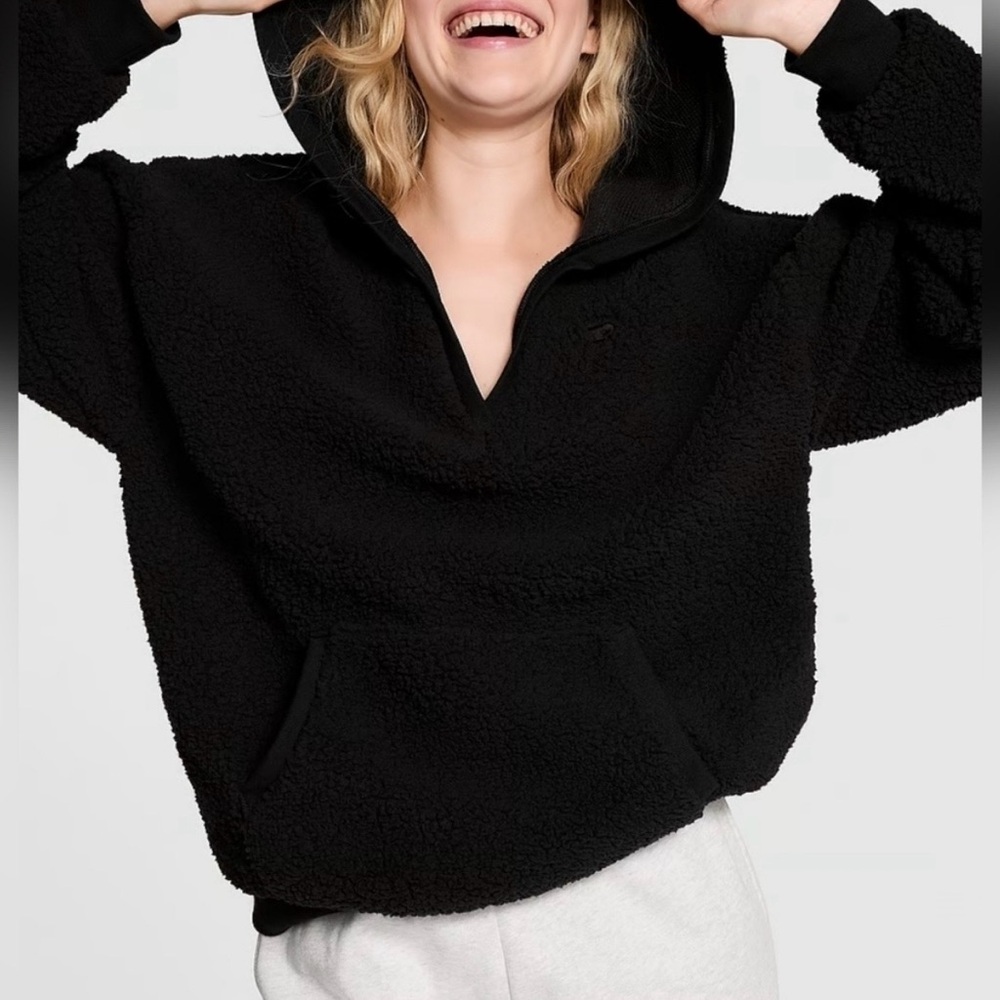 NWT Victoria's Secret Pink Varsity Sherpa Pullover Hoodie Sz M